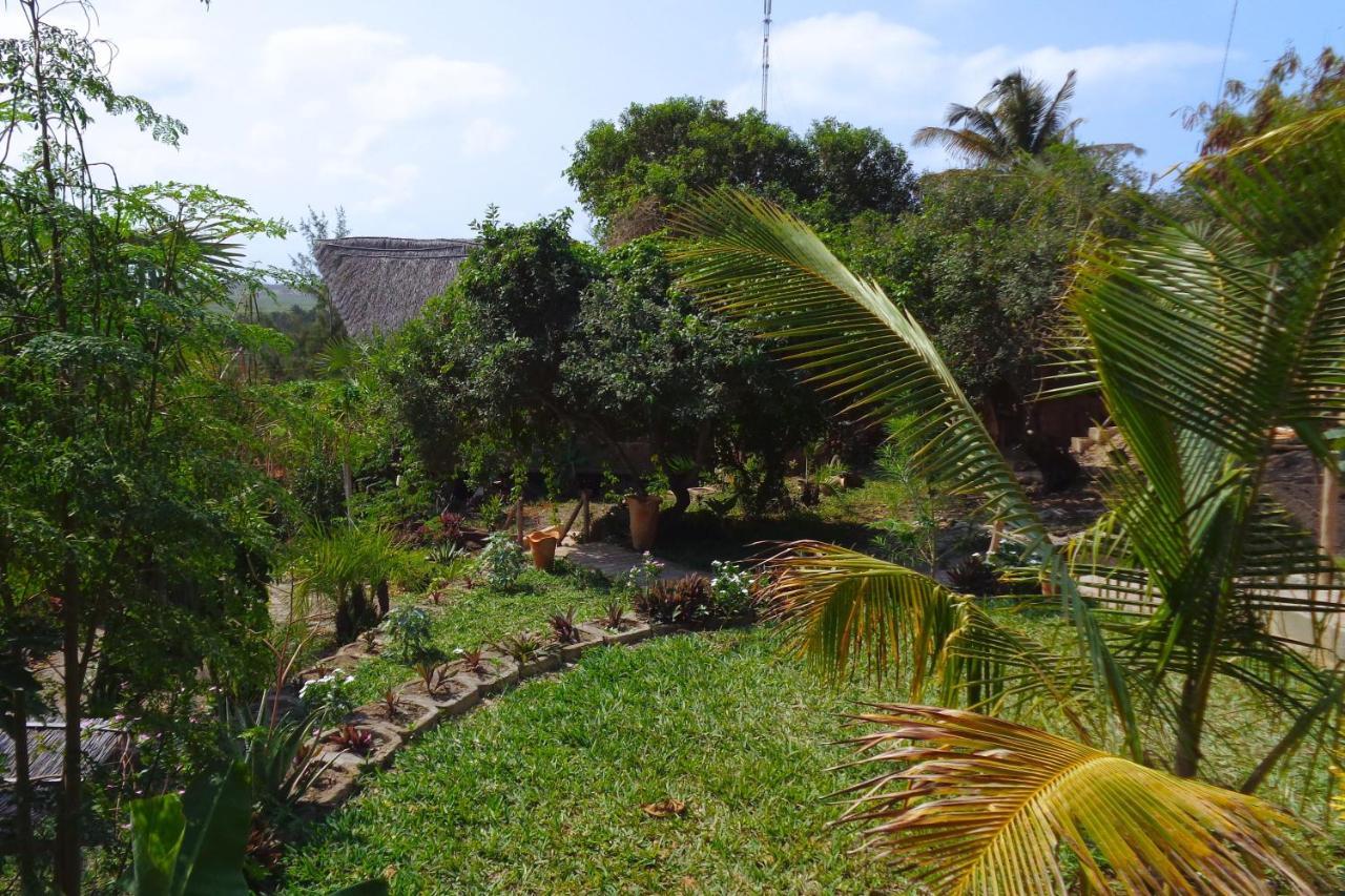 Casa Camaleao Gekko Cottadge Praia do Tofo Exterior foto